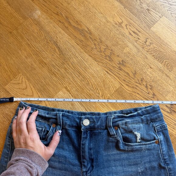 Blank NYC The Astor Cut-Off Shorts Distressed Size 30 - Picture 10 of 12